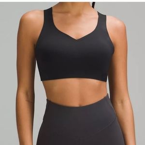 Lululemon Enlite sports bra
